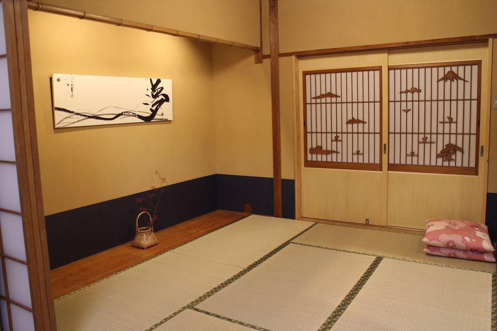 Guesthouse Hangeshou Kyoto Exterior photo